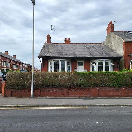 Country Style Modern Self Catering 3 Bedroom Bungalow In Blackpool Exteriér fotografie